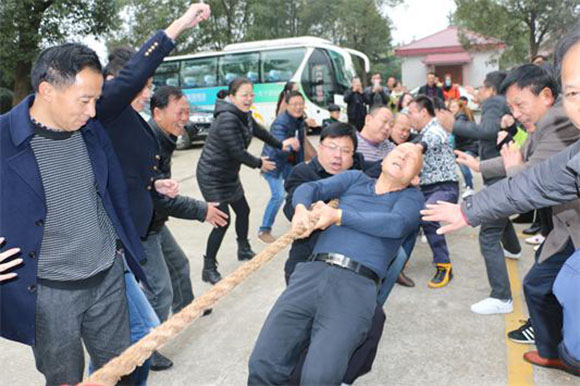 天下洞庭糧油集團舉辦職工文體活動